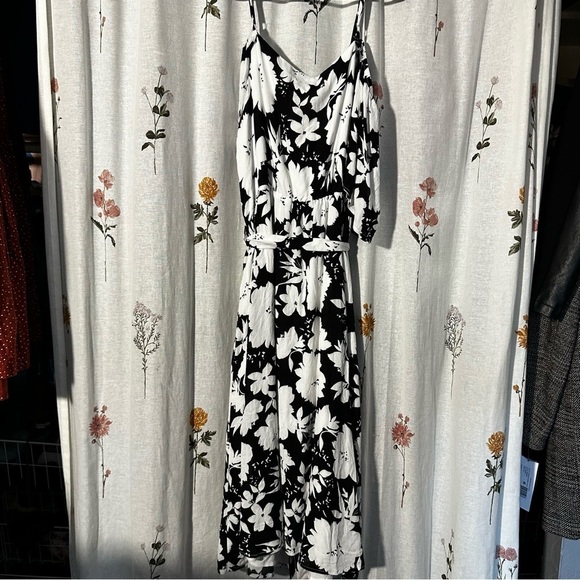 NWT CITY CHIC Trendy Plus Size Milan Floral Midi Button down Dress Medium sz 18 - Picture 3 of 5